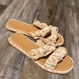 Universal Thread Slides